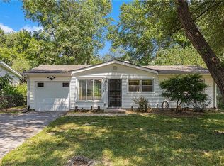 2725 S 53rd St, Kansas City, KS 66106