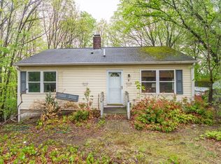 7 Upland Ter, Natick, MA 01760