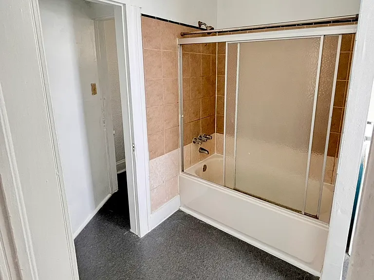 226-228 Ripley Pl #3 — Photo 7