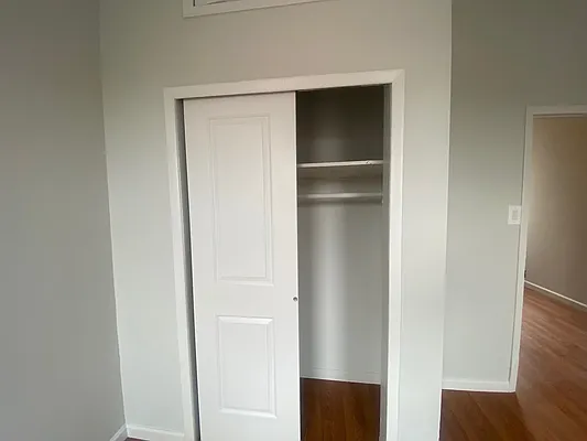 Rented by Zjama Realty Corp | media 10