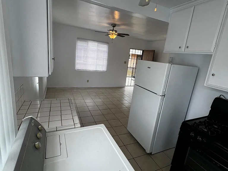 843 W Walnut Ave #B — Photo 9