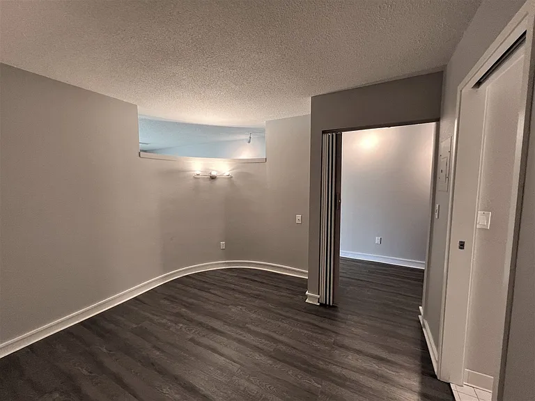 124 Beech St #203 — Photo 8