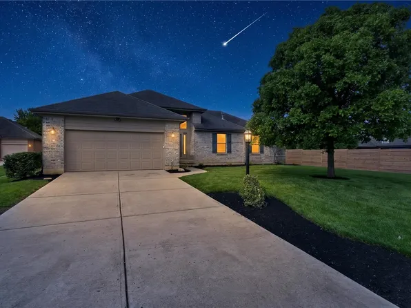 6626 Anvil Dr, Corwin, OH 45068