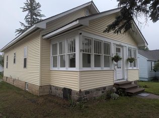 1028 Pinos St, Rhinelander, WI 54501