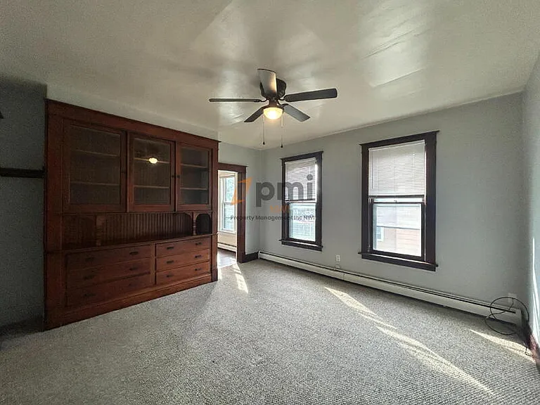 1122 Spring St #D — Photo 8