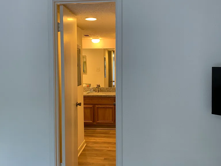 12400 Overbrook Ln #1 — Photo 23