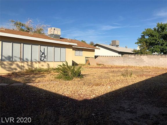 4th image of 6277 Fairbanks Rd