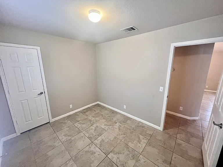 2509 Elara Dr — Photo 16