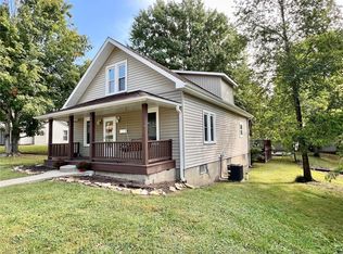 121 Edwards St, Perryville, MO 63775