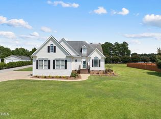 995 Peele Rd, Clayton, NC 27520