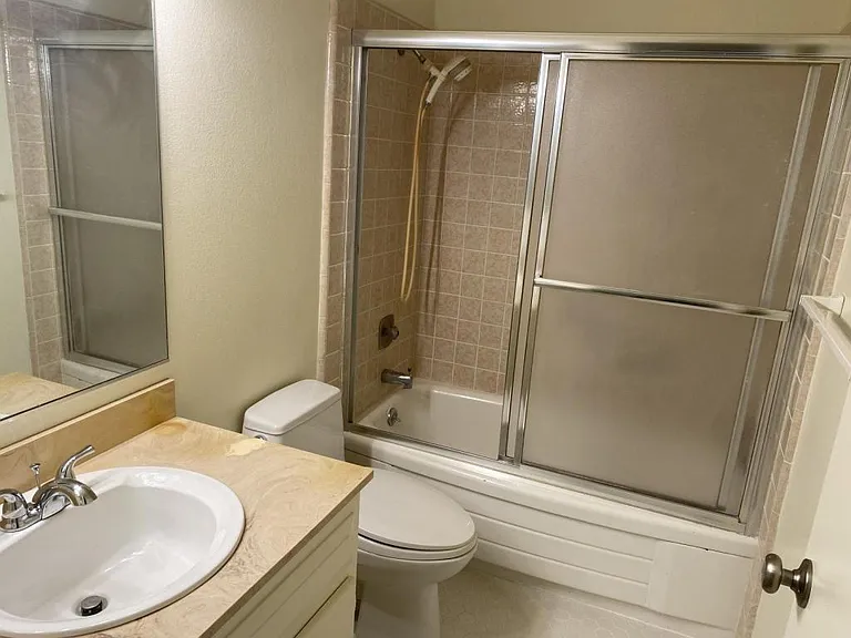 4911 Diane Pl — Photo 8
