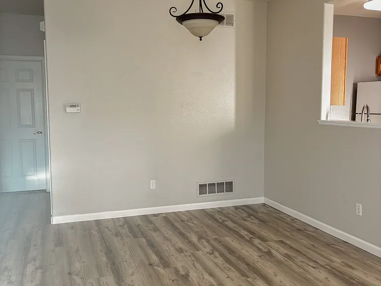 22685 E Ontario Dr — Photo 3