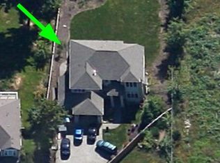 21812 31st St E, Lake Tapps, WA 98391
