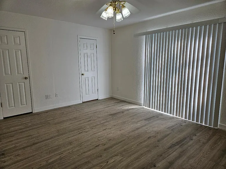 1511 W Mesa Park Dr — Photo 9