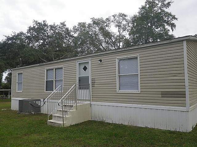 1st image of 36 Country Squire Dr