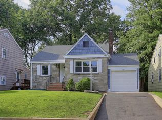 267 E 4th Ave, Roselle, NJ 07203