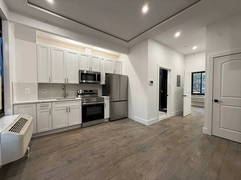 83 Suydam St #1 — Photo 6