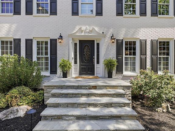 3rd image of 1700 Withmere Way
