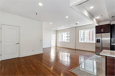 Rented by OneWorld Property Advisors