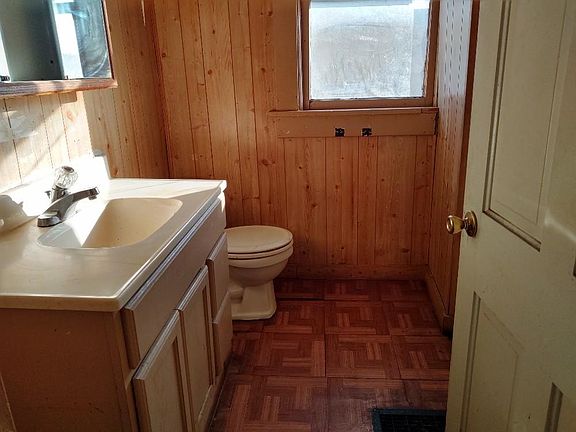 3rd image of 104 N 18th St