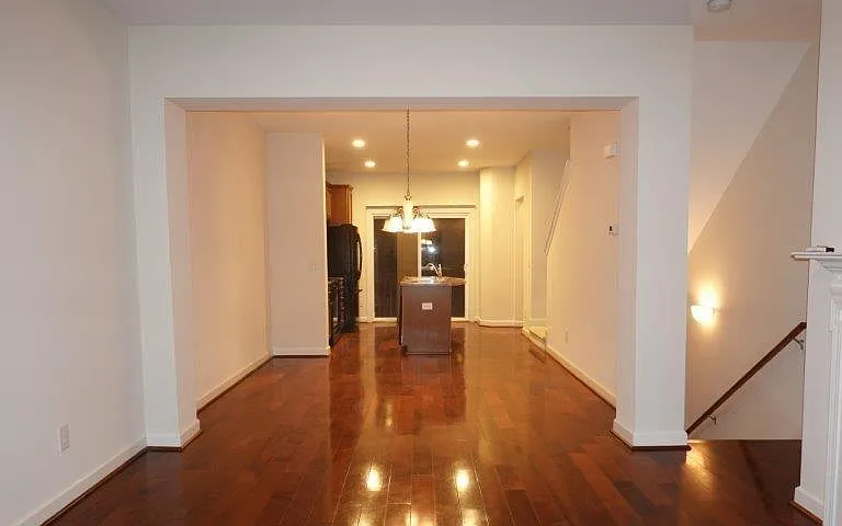 8009 Fanleaf Trl — Photo 7