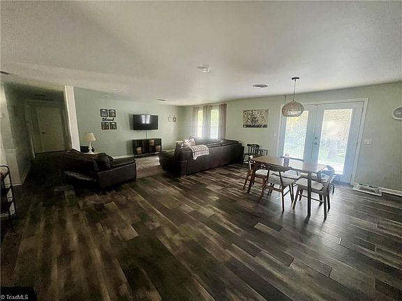 5th image of 7309 Davis Country Rd