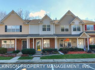 8214 Rudolph Rd, Charlotte, NC 28216