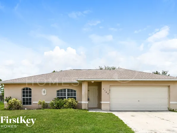 2108 NE 15th Pl, Cape Coral, FL 33909
