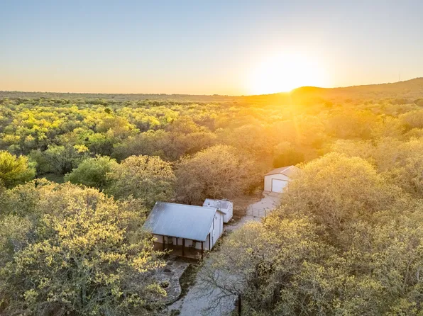 0 Barton Chapel Rd, Jacksboro, TX 76458