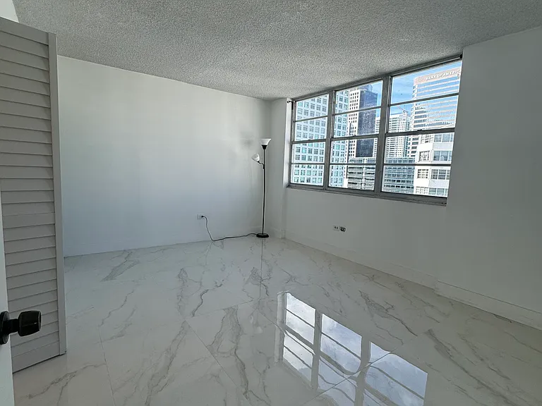 999 Brickell Bay Dr #1805 — Photo 33