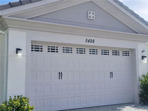2nd image of 5426 Pecan Dr