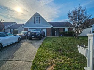 1015 Coalport Rd, Hope Mills, NC 28348