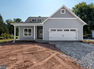 3040 Emig Mill Rd, Dover, PA 17315