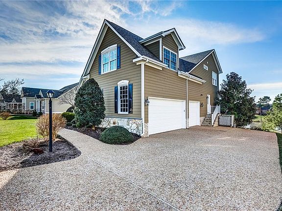 5th image of 871 Dogwood Dell Ln