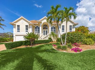 880 Limpet Dr, Sanibel, FL 33957