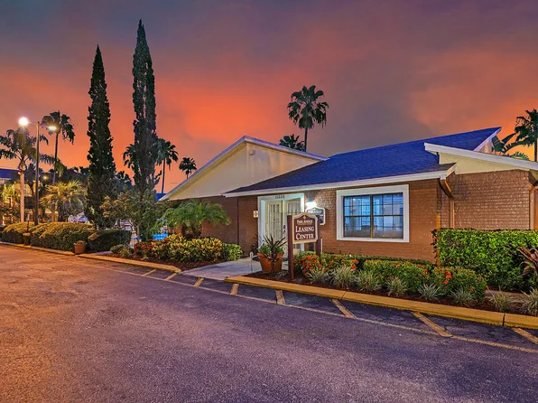 Park Avenue Apartments