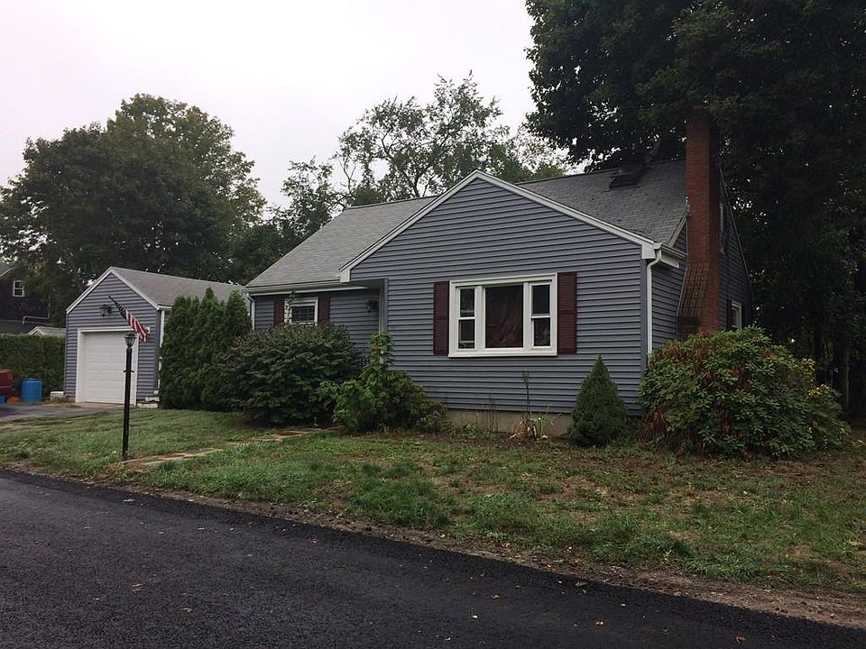 2nd image of 22 Christine Ave