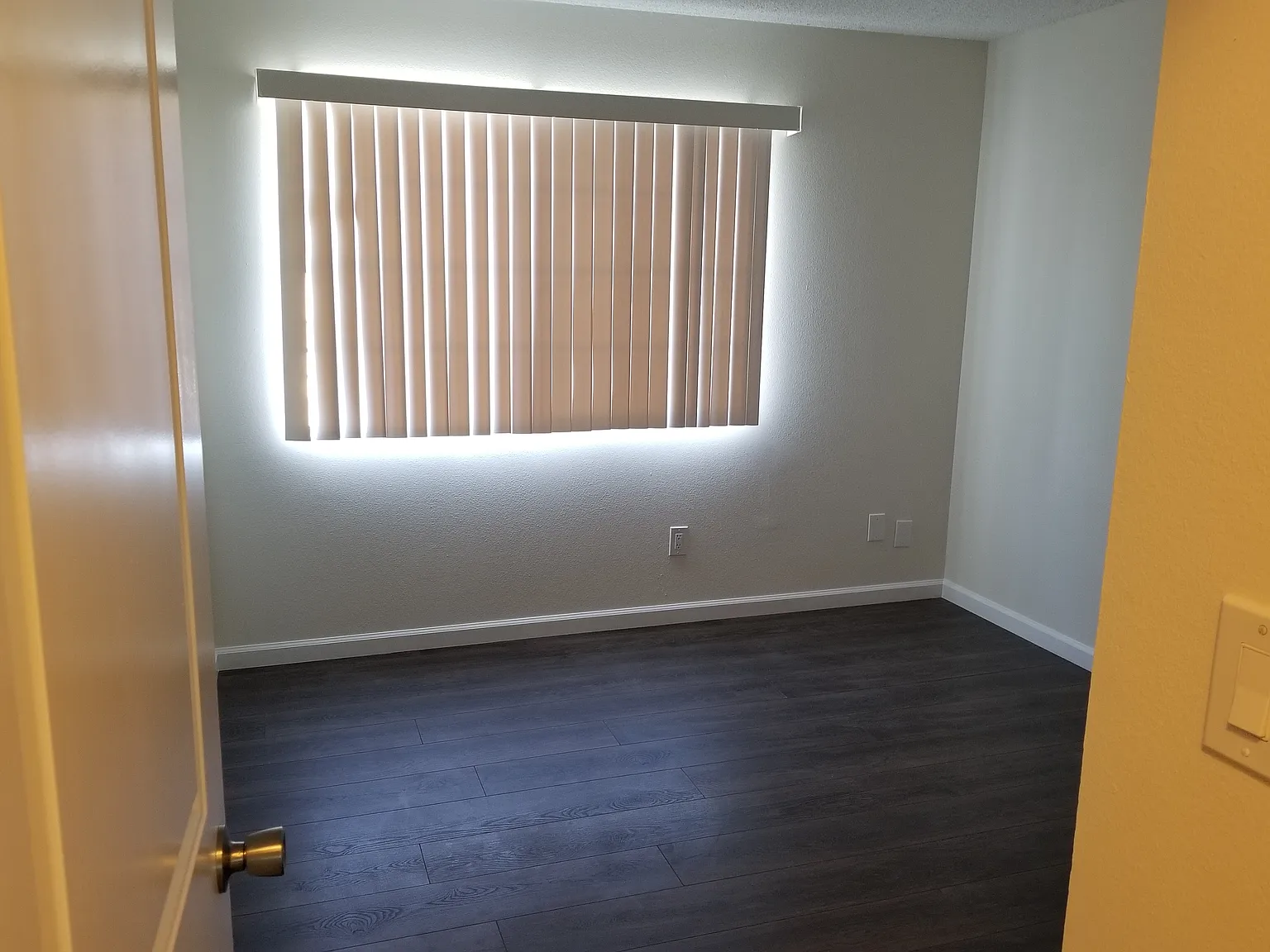 3 bed, 1.5 bath, 1269 sqft, $3,600 — Photo 1