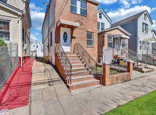15081 116th Rd, Jamaica, NY 11434