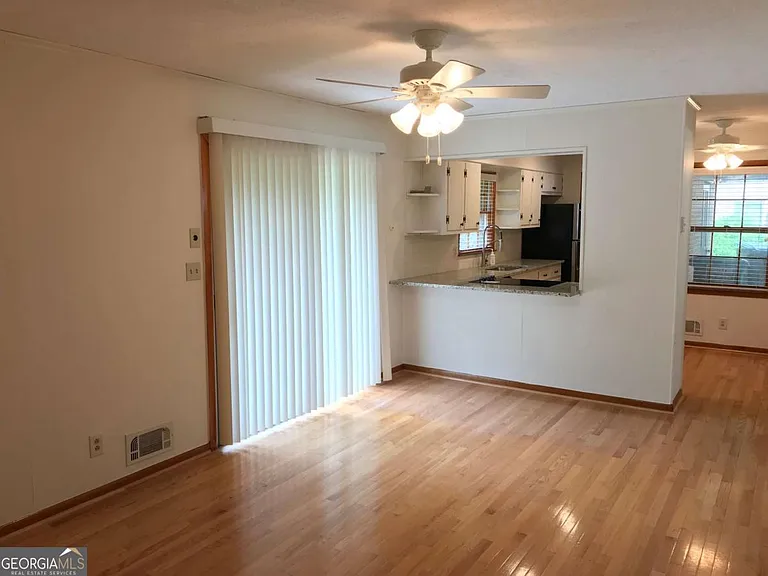 1321 Mary Dale Dr — Photo 9