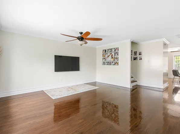 608 East 140th Street image 5 of 11