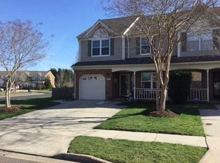 401 Breezy Pt, Chesapeake, VA 23322
