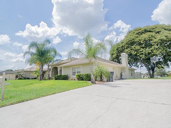 4th image of 443 Lake Harris Dr