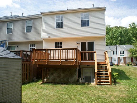 3rd image of 1201 Kings Crest Dr