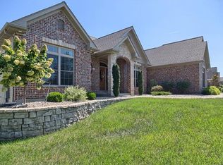 284 Pearson Ln, Washington, MO 63090