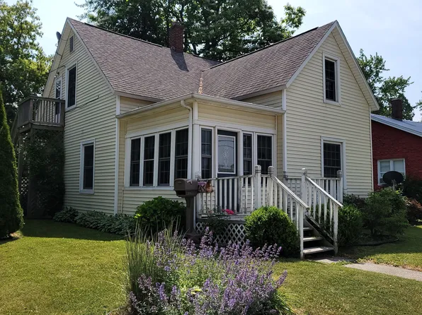 3081 Wilson St, Marlette, MI 48453