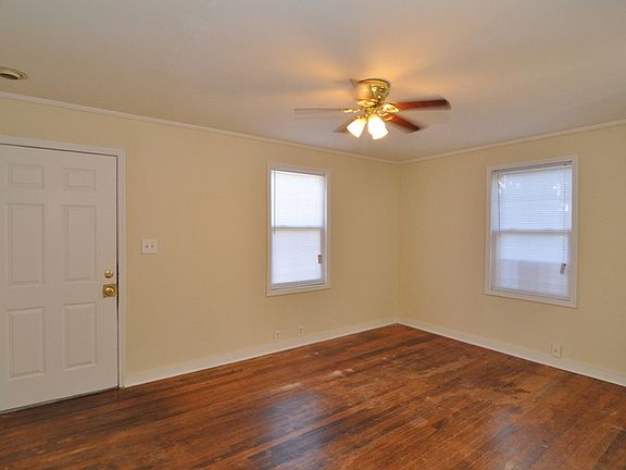 2nd image of 120 Culley Dr
