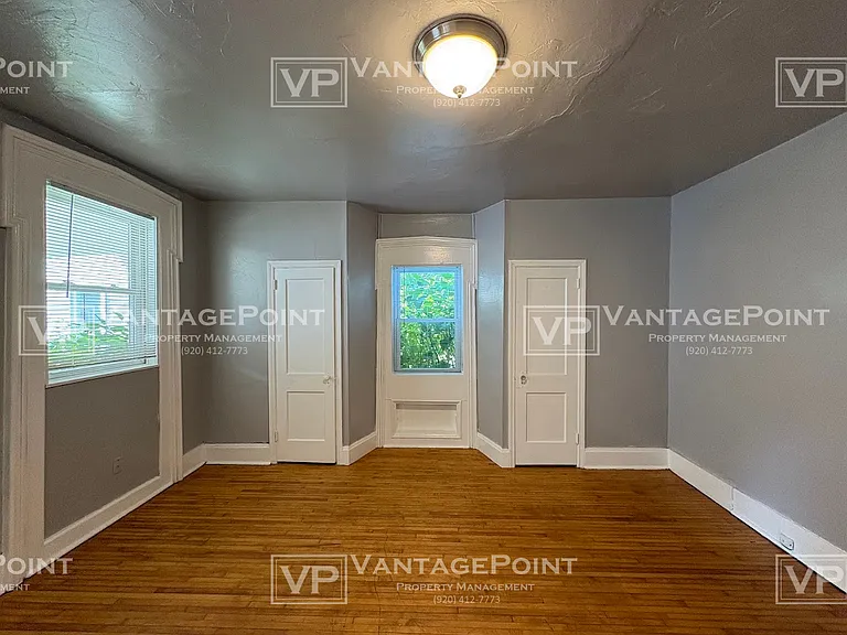 334 S Quincy St — Photo 13