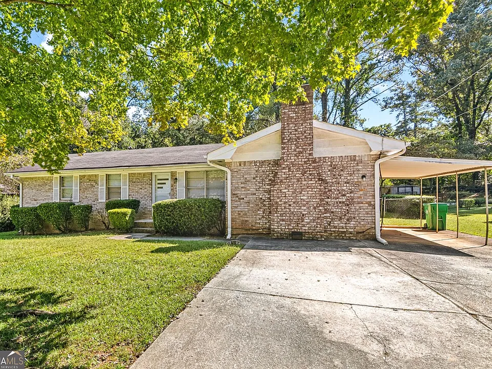 1490 High Meadow Dr