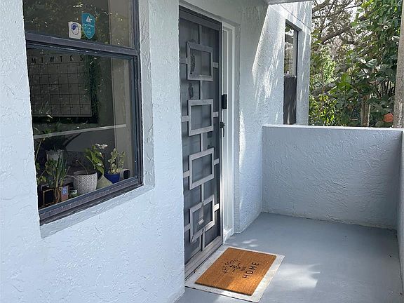 2nd image of 4134 Carambola Circle #H206